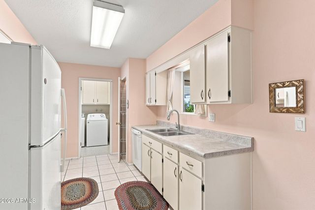 10510 W BRIGHT ANGEL Circle, Sun City, AZ 85351