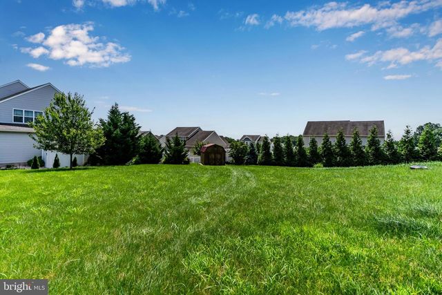 318 WOODBRIDGE DR, Etters, PA 17319