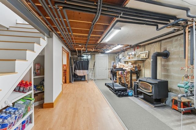 536 Plymouth St, Middleboro, MA 02346