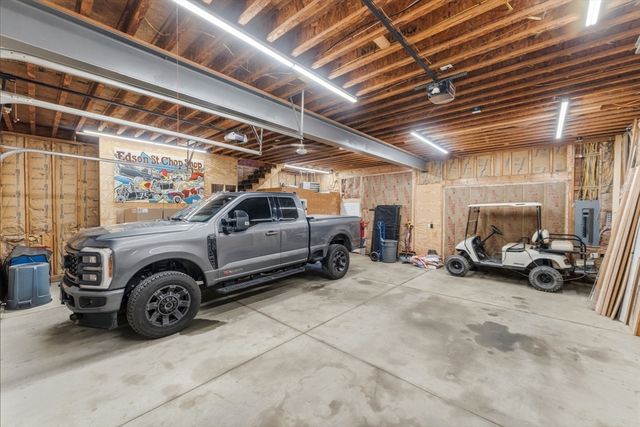 536 Plymouth St, Middleboro, MA 02346
