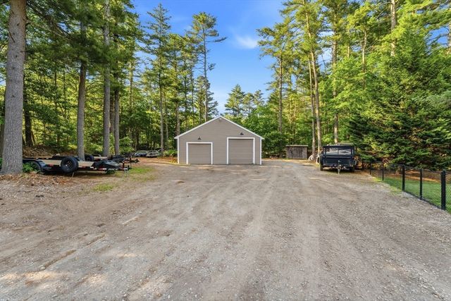 536 Plymouth St, Middleboro, MA 02346