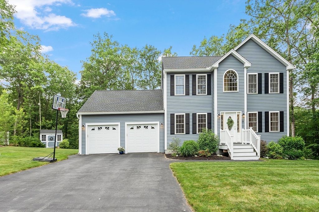32 Town Farm Rd, Westminster, MA 01473
