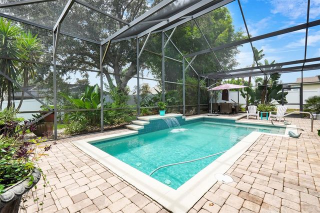 13428 E VIA ROMA CIRCLE, Clermont, FL 34711