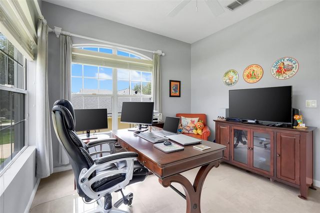 13428 E VIA ROMA CIRCLE, Clermont, FL 34711