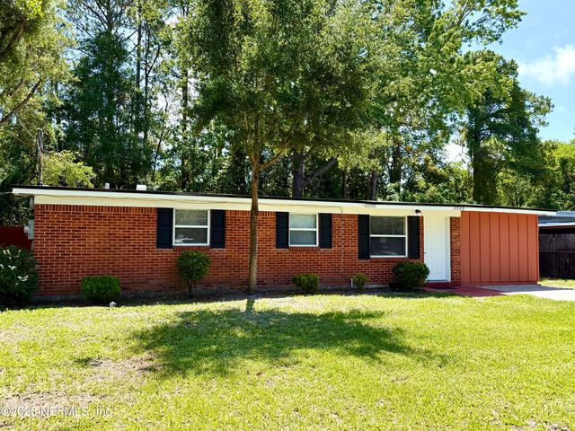 2909 LAUDERDALE Drive E, Jacksonville, FL 32277