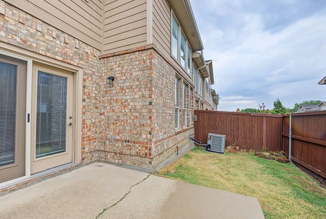 936 Cypress Creek Drive, Plano, TX 75025