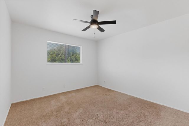 128 Coers CIR, San Marcos, TX 78666