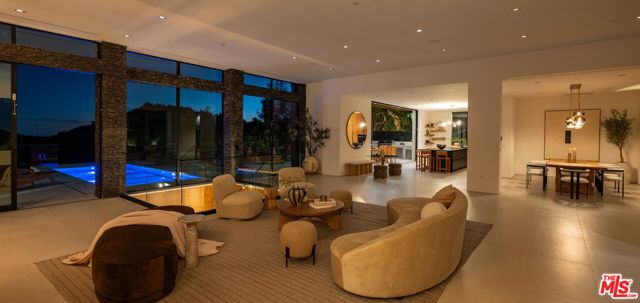 12752 Mulholland Drive, Beverly Hills, CA 90210