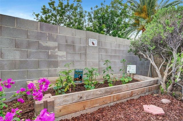 1617 Cloud Dance Court, North Las Vegas, NV 89031