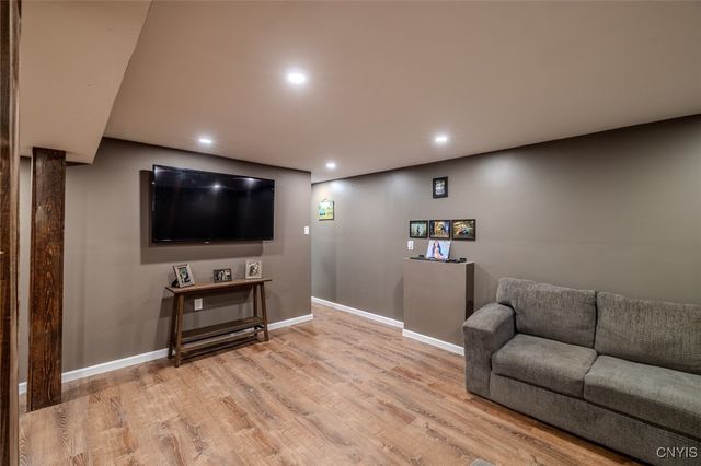 9495 Bear Springs Road, Cicero, NY 13029