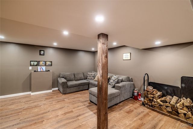 9495 Bear Springs Road, Cicero, NY 13029