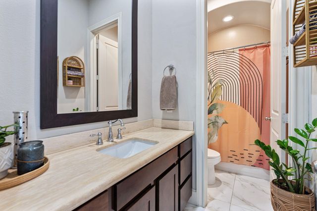 8710 Emnora Lane, Houston, TX 77080