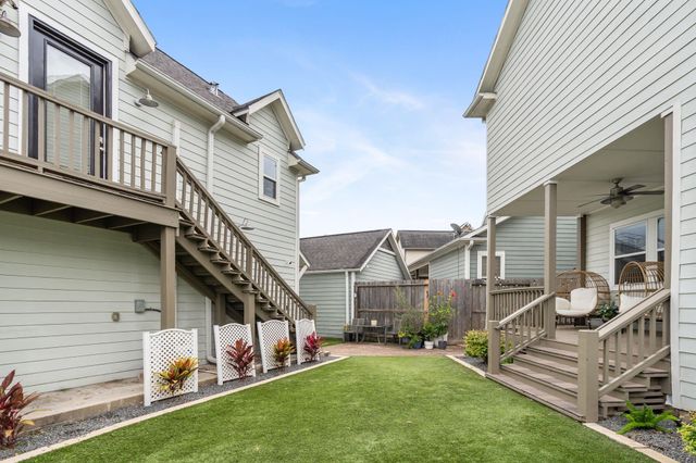 8710 Emnora Lane, Houston, TX 77080