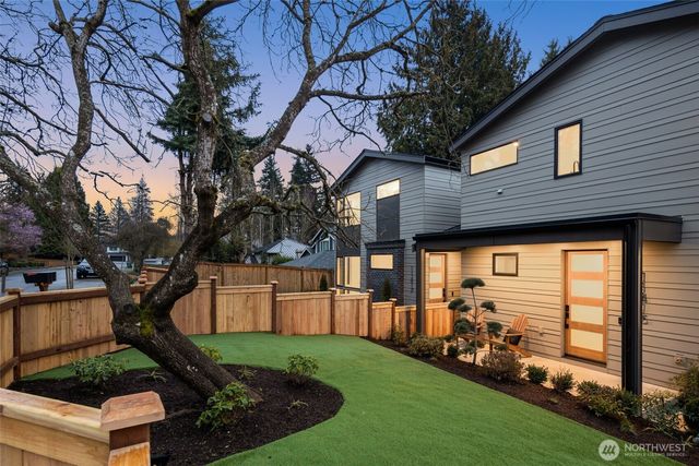 11415 NE 91st Street, Kirkland, WA 98033