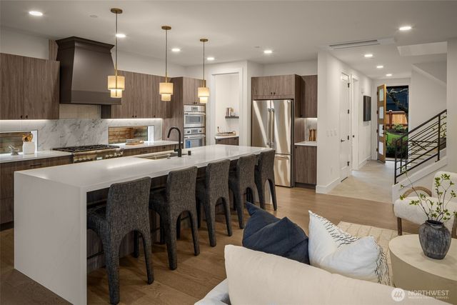 11415 NE 91st Street, Kirkland, WA 98033