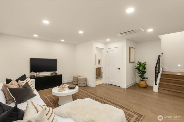 11415 NE 91st Street, Kirkland, WA 98033