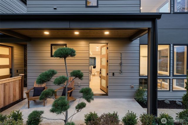 11415 NE 91st Street, Kirkland, WA 98033