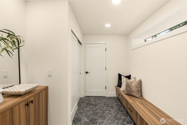 11415 NE 91st Street, Kirkland, WA 98033