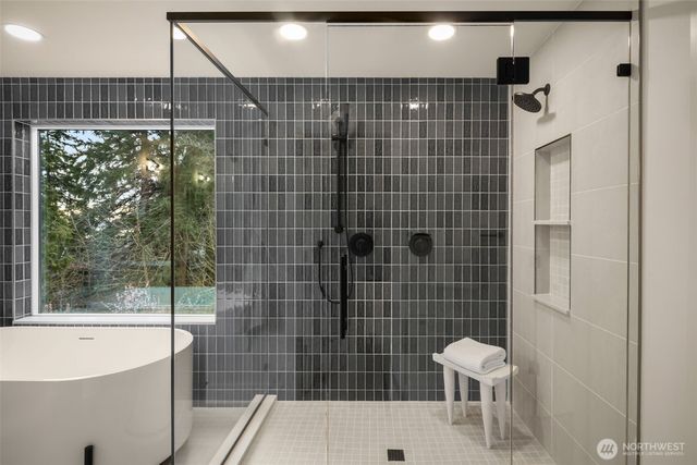 11415 NE 91st Street, Kirkland, WA 98033