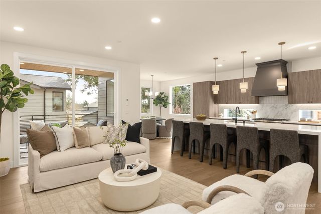 11415 NE 91st Street, Kirkland, WA 98033