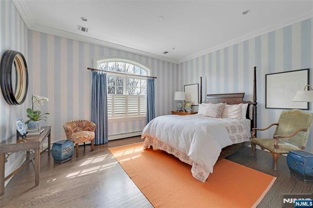 2 Saddle Brook Drive, Ho-ho-kus, NJ 07423