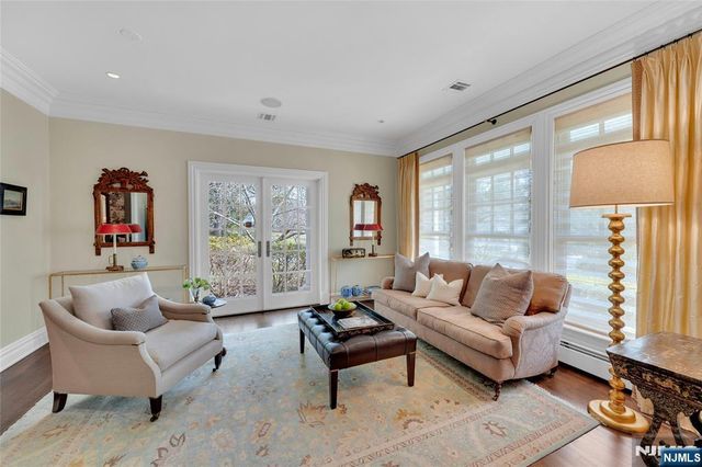 2 Saddle Brook Drive, Ho-ho-kus, NJ 07423