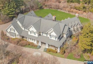 2 Saddle Brook Drive, Ho-ho-kus, NJ 07423