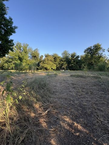 176 County Road 1436, Morgan, TX 76671