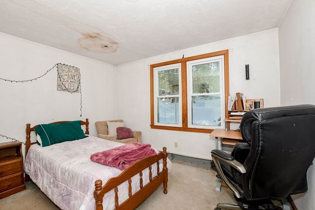 24 Heather Hill Road, Bourne, MA 02532