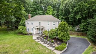 11 Laurel Ln, Hanover Twp., NJ 07950