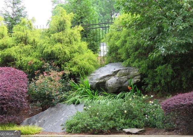 560 Dutch Valley Road NE 2407, Atlanta, GA 30324