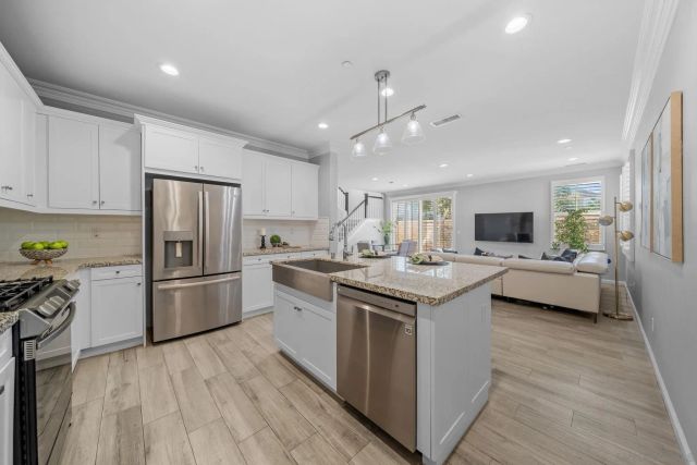 13348 Camelia Way, San Diego, CA 92130