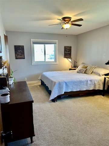 1027 Bradley Avenue, Eau Claire, WI 54701