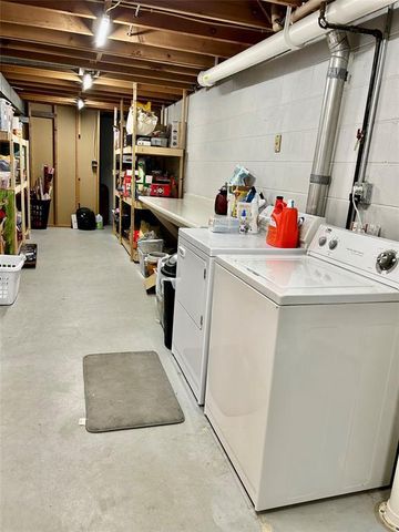 1027 Bradley Avenue, Eau Claire, WI 54701