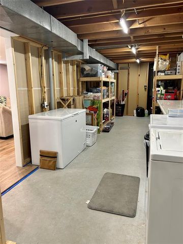 1027 Bradley Avenue, Eau Claire, WI 54701