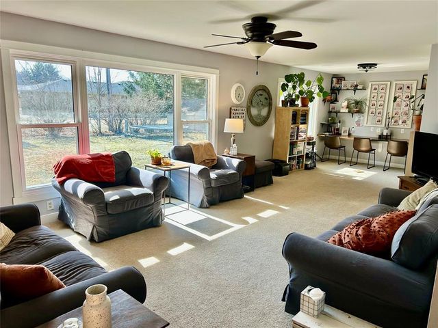 1027 Bradley Avenue, Eau Claire, WI 54701