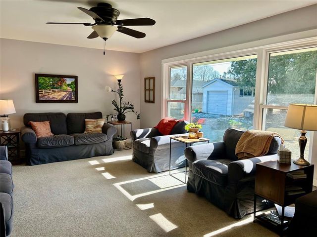 1027 Bradley Avenue, Eau Claire, WI 54701