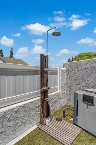 6098 E Silverspur Trail, Anaheim Hills, CA 92807