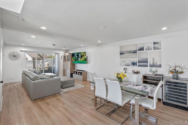 6098 E Silverspur Trail, Anaheim Hills, CA 92807