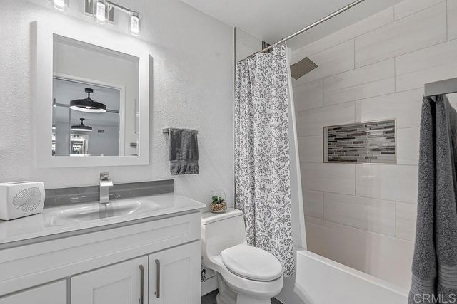 6098 E Silverspur Trail, Anaheim Hills, CA 92807
