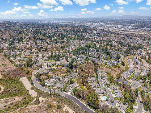 6098 E Silverspur Trail, Anaheim Hills, CA 92807