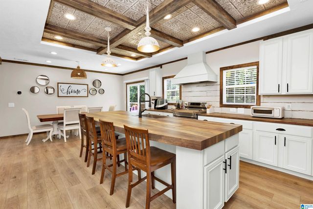 4375 COUNTY ROAD 48, Jemison, AL 35085