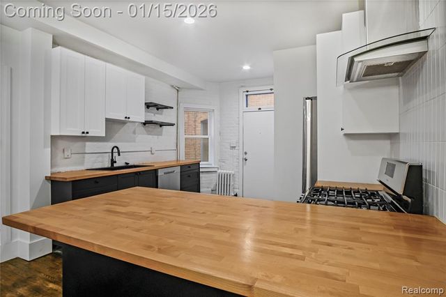 4154 2nd Avenue, Detroit, MI 48201