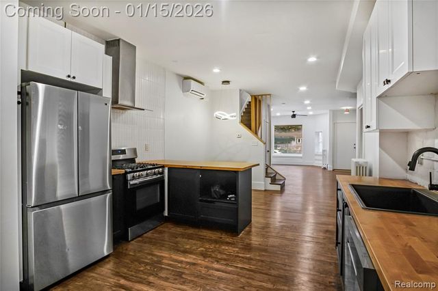 4154 2nd Avenue, Detroit, MI 48201