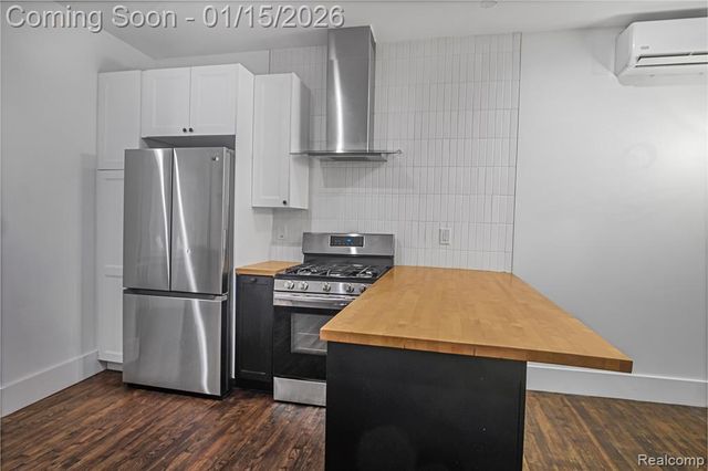 4154 2nd Avenue, Detroit, MI 48201