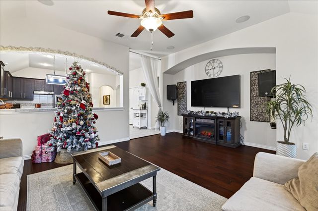 5909 Fremont Drive, Mckinney, TX 75071