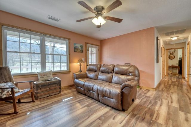 3426 Old Hwy 64 W, Warne, NC 28909