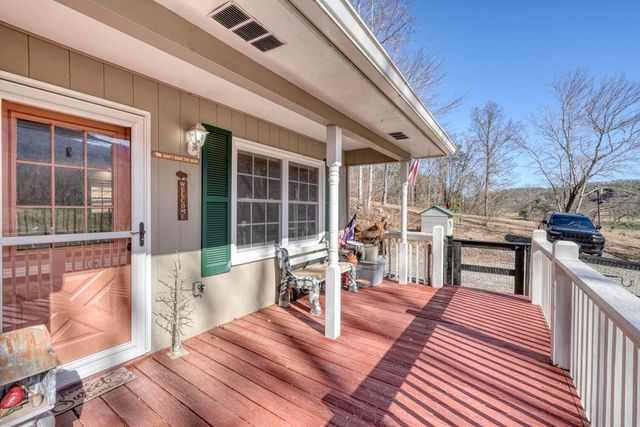 3426 Old Hwy 64 W, Warne, NC 28909