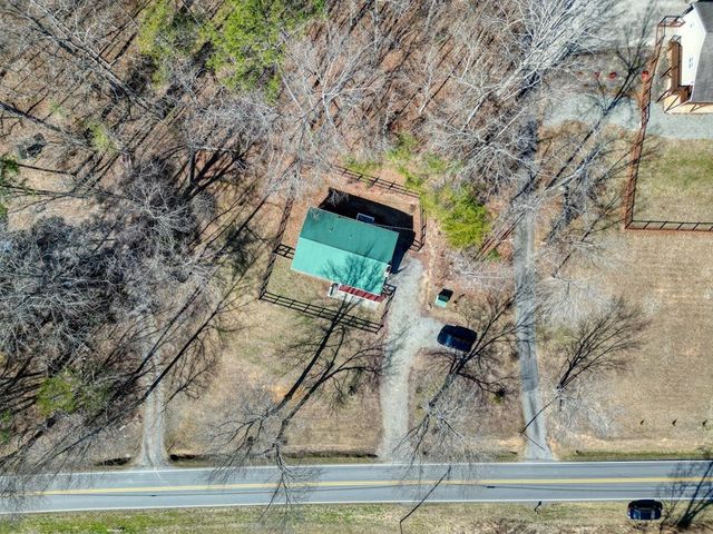 3426 Old Hwy 64 W, Warne, NC 28909