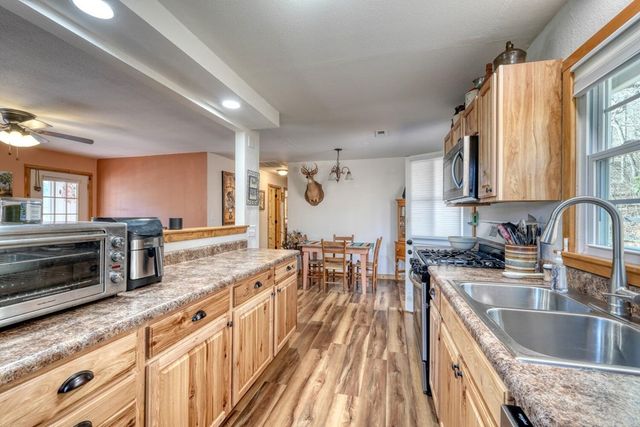 3426 Old Hwy 64 W, Warne, NC 28909